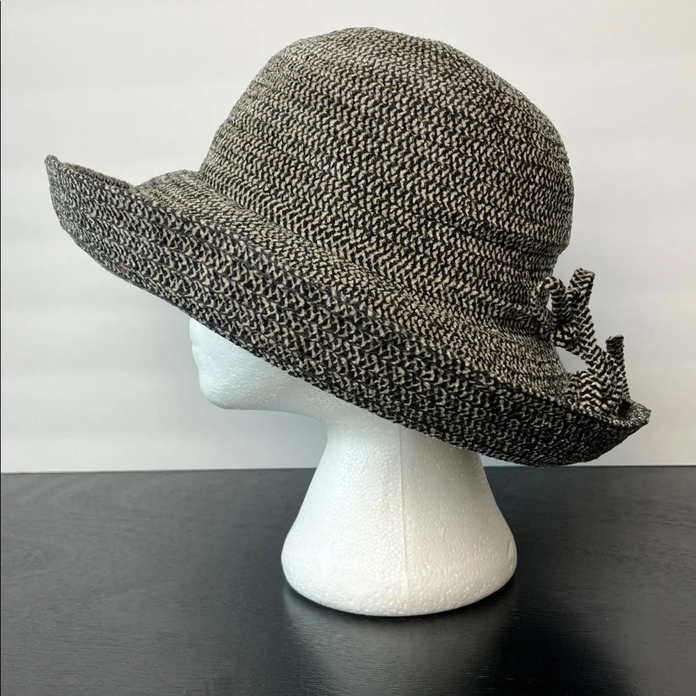 Eric Javits Chenille Roll Brim Water Repellent Packable Hat - Picture 1 of 8